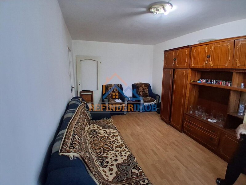 Militari, Gorjului, apartament 2 camere decomandat, etaj 4/8, metrou.