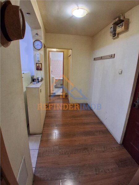 Militari, Gorjului, apartament 2 camere decomandat, etaj 4/8, metrou.